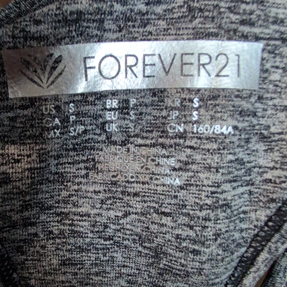 Forever 21 Black and Gray Knit Top - Picture 6 of 6